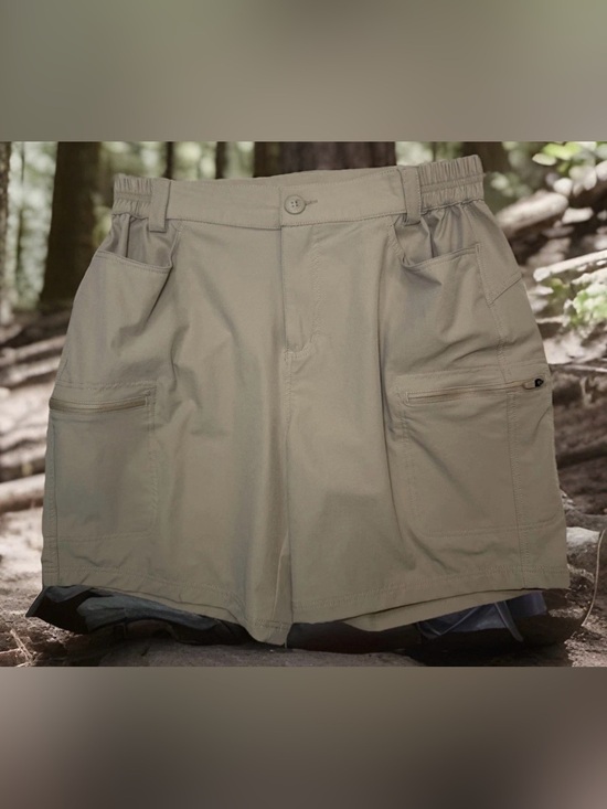 WILLIT Pants - Willit Women's Hiking Shorts Khaki Tan Sun
Protection Pockets Size M NWOT $59